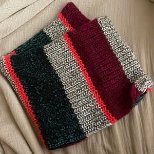 American Eagle Infinity Scarf